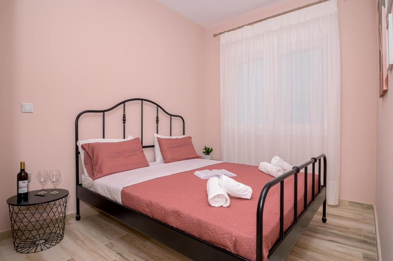 Zoe'S City Apartment Dedeağaç Dış mekan fotoğraf